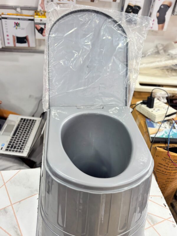 WhatsApp Image 2026-07-29 at 12.58.17 PM (2) Plastic commode